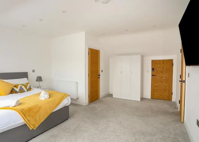 Bryn Min Manton Penthouse